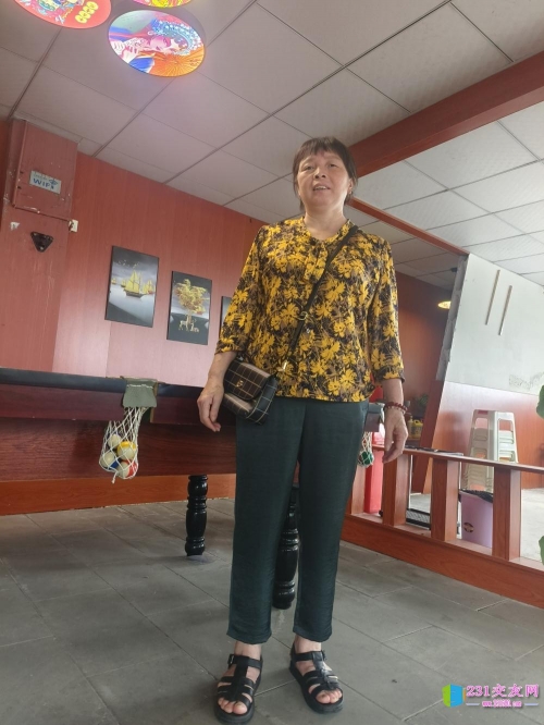 张代芬